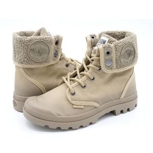 Palladium Pallabrousse Baggy TX Womens 5.5 Safarai/Dune Faux Fur Lined Boots
